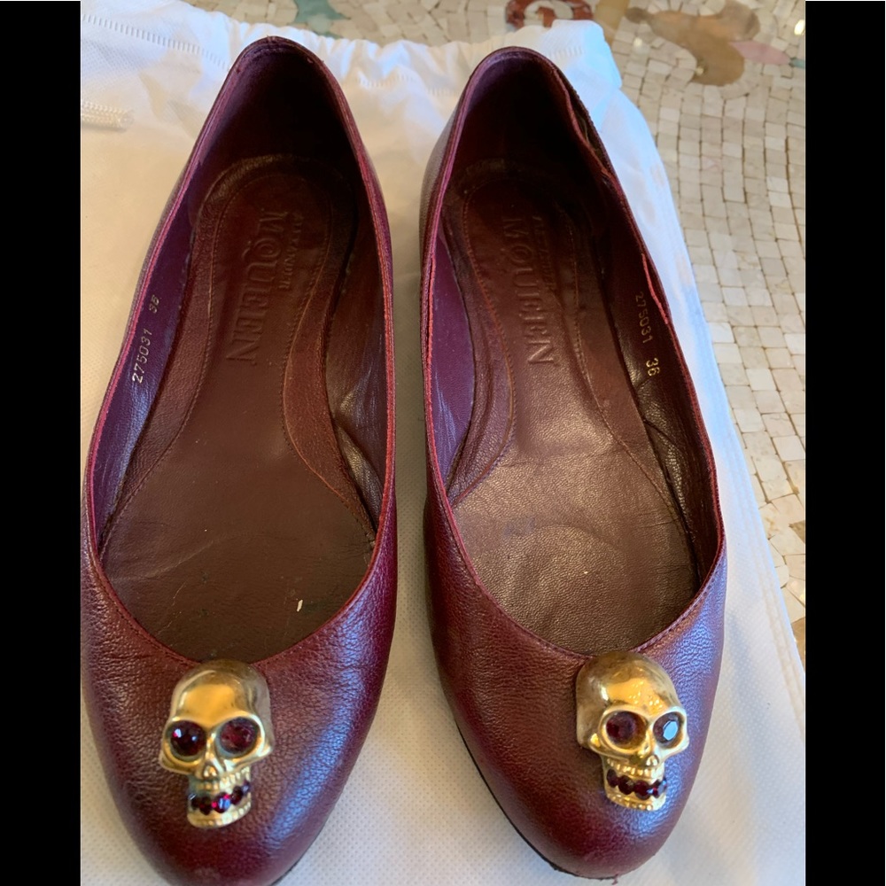Alexander McQueen flats